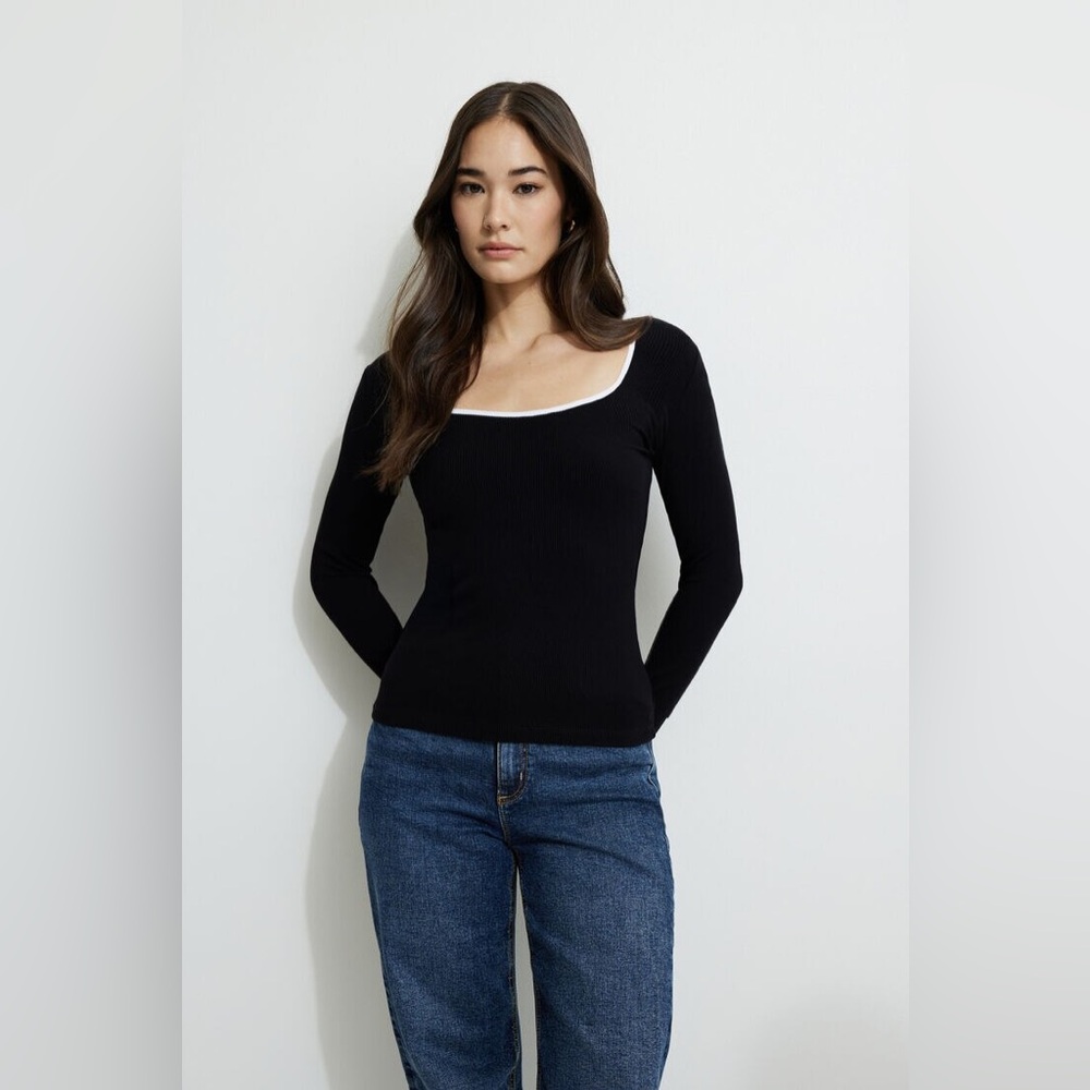Ribbed Contrast Long Sleeve Top